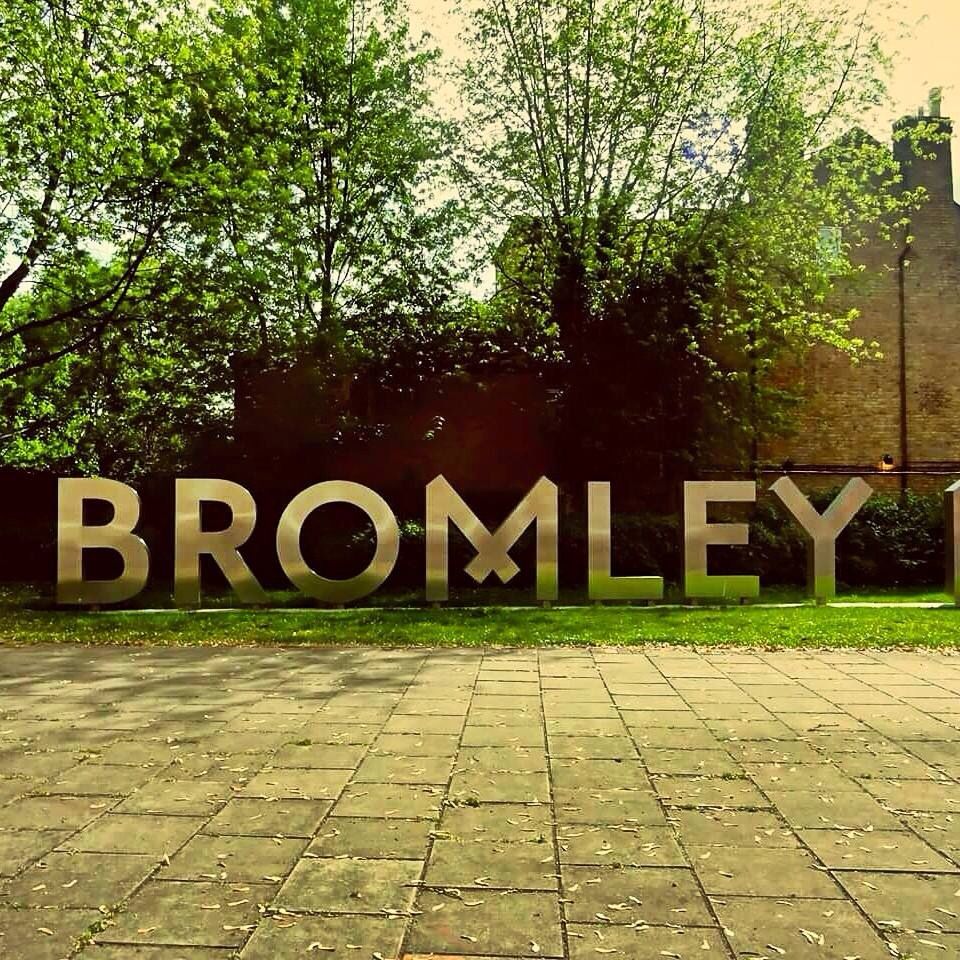 Skyline of Bromley during sunset with buildings